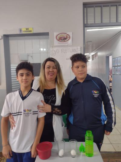 Escola LeocÃ¡dio JosÃ© Correia realizou a Feira de CiÃªncias com os Alunos do 5Âº ano